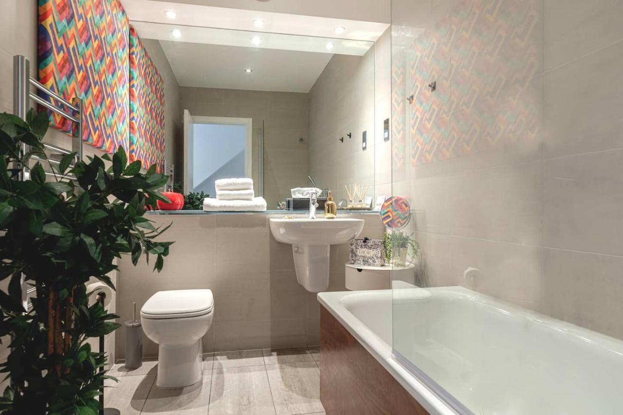 Off The Shard Xxl Design Family House With Garden Apartman London Szoba fotó